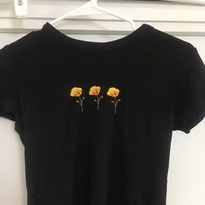 super cute brandy flower top!